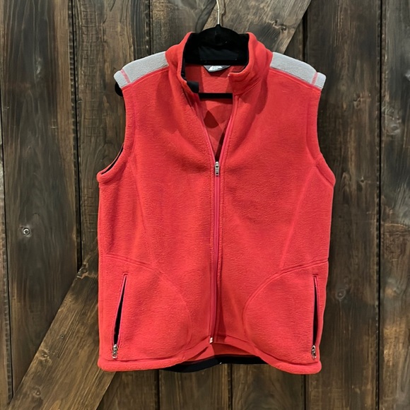 MEC fleece red and grey vest - Picture 1 of 9
